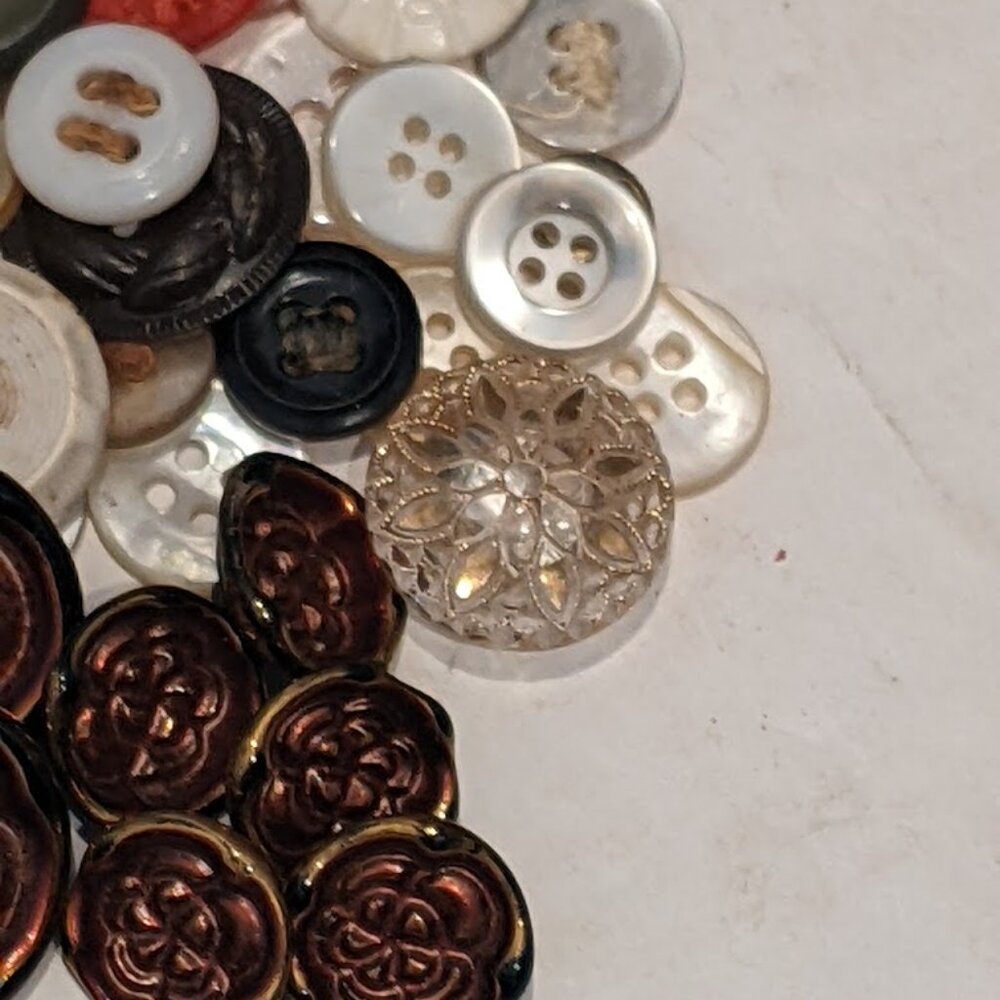 13.8oz Vintage Antique Button Brass Military Army Sailor Locket Mixed Sewing Lot - Picture 10 of 16
